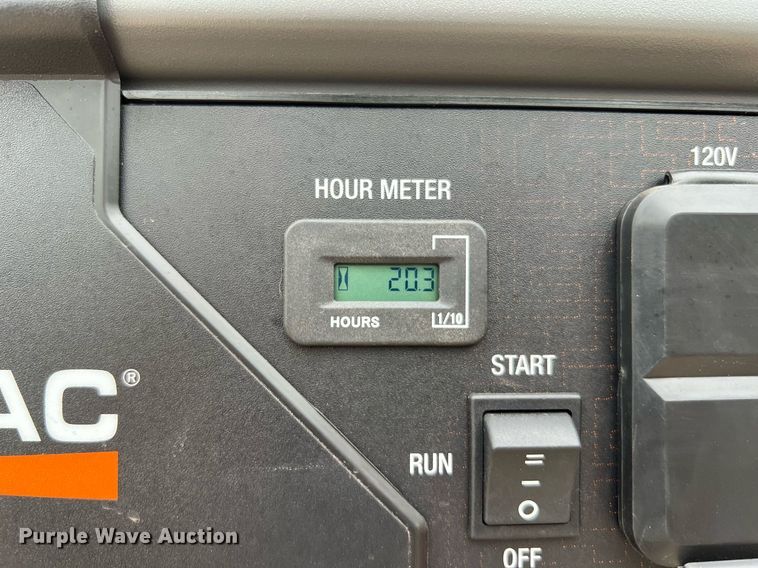 image for item DQ2221 2001 Freightliner FL70  pumper fire truck