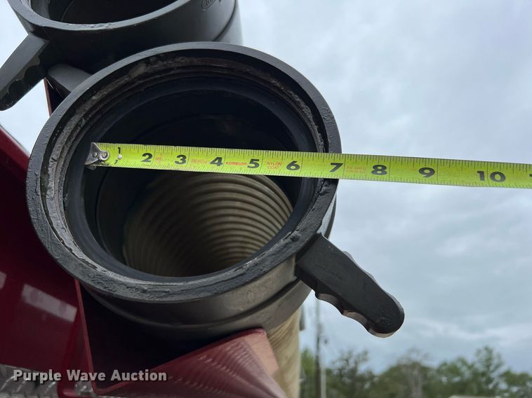 image for item DQ2221 2001 Freightliner FL70  pumper fire truck