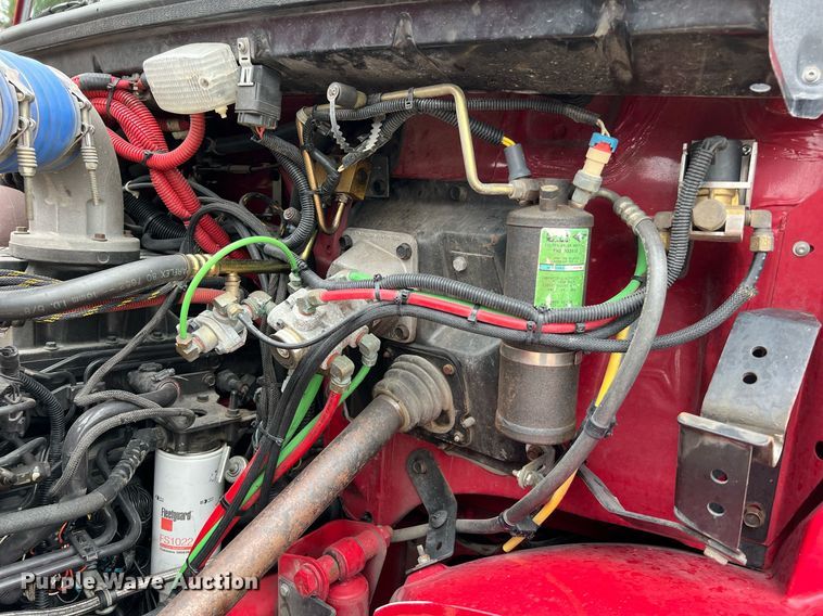 image for item DQ2221 2001 Freightliner FL70  pumper fire truck