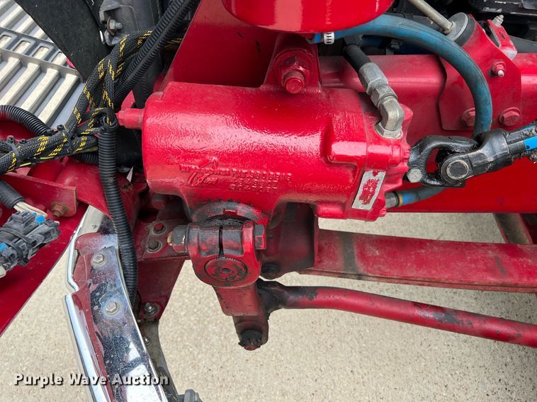 image for item DQ2221 2001 Freightliner FL70  pumper fire truck