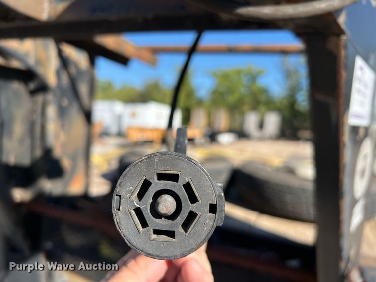 image for item DQ2246 1990 Gooseneck  equipment trailer