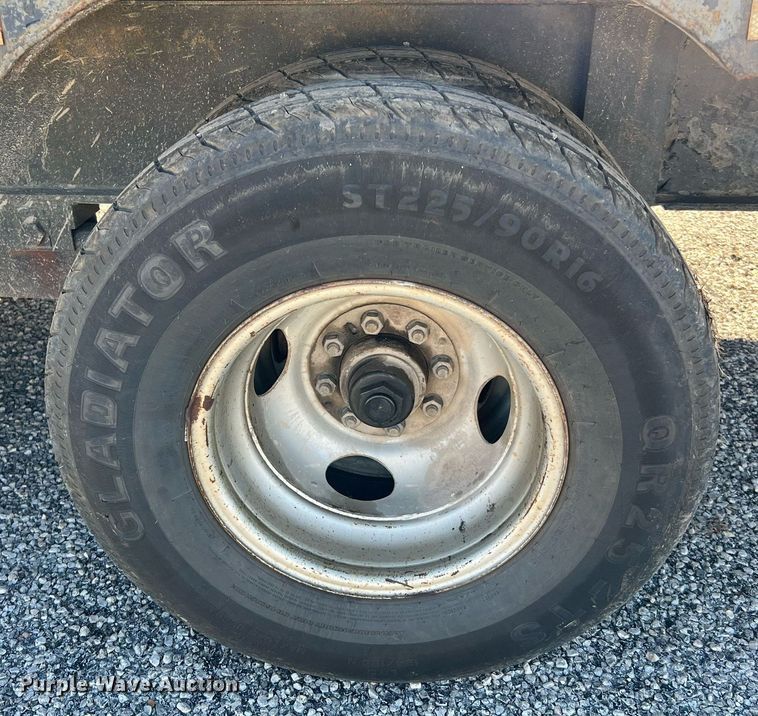 image for item DQ2246 1990 Gooseneck  equipment trailer