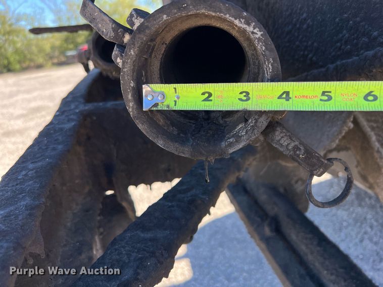 image for item DQ2248 1999 GMC C8500  oil distributor truck