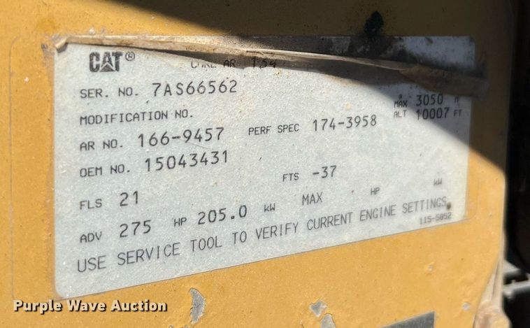 image for item DQ2248 1999 GMC C8500  oil distributor truck