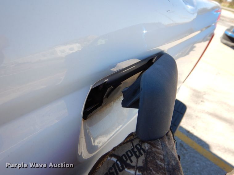 image for item DR5816 2006 Ford Ranger XLT SuperCab pickup truck