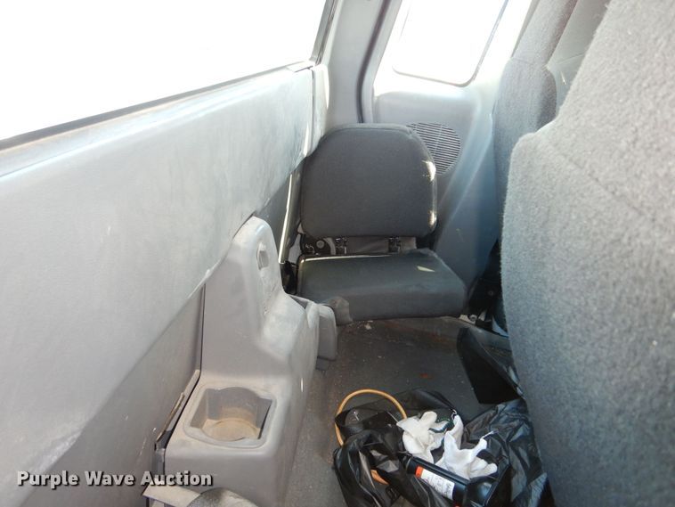 image for item DR5816 2006 Ford Ranger XLT SuperCab pickup truck