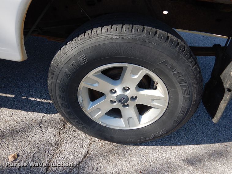 image for item DR5816 2006 Ford Ranger XLT SuperCab pickup truck