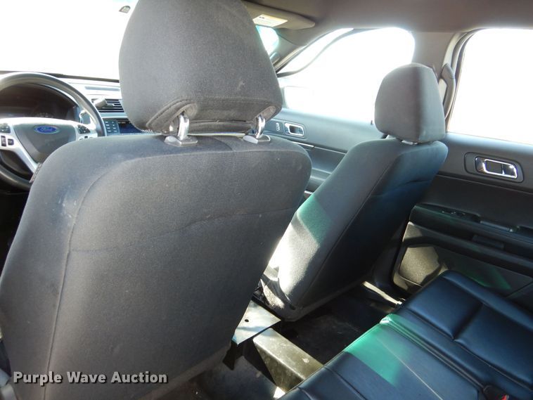 image for item DR5817 2013 Ford Explorer Police Interceptor  SUV