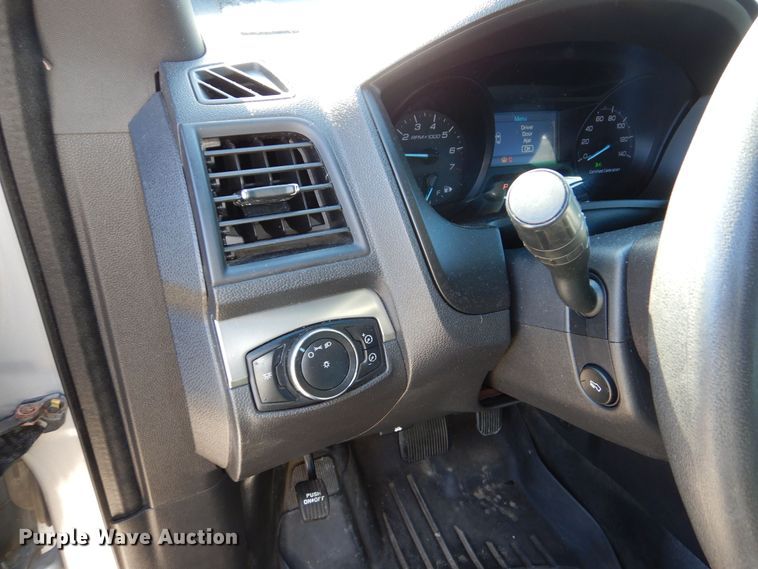 image for item DR5817 2013 Ford Explorer Police Interceptor  SUV