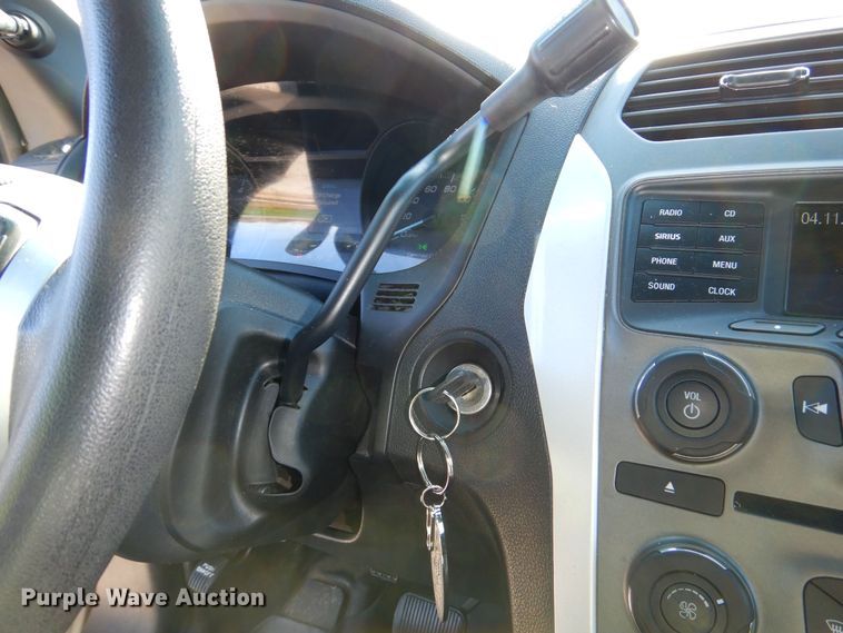 image for item DR5817 2013 Ford Explorer Police Interceptor  SUV