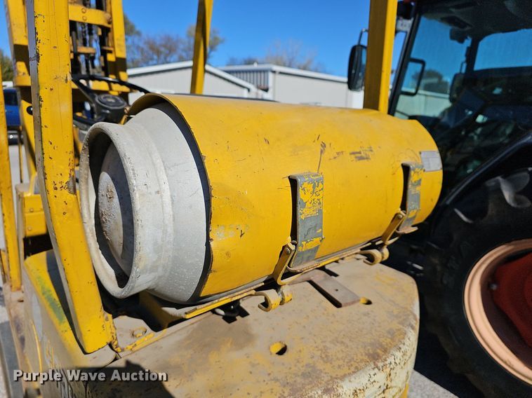 image for item DR5819 Clark C500-30  forklift