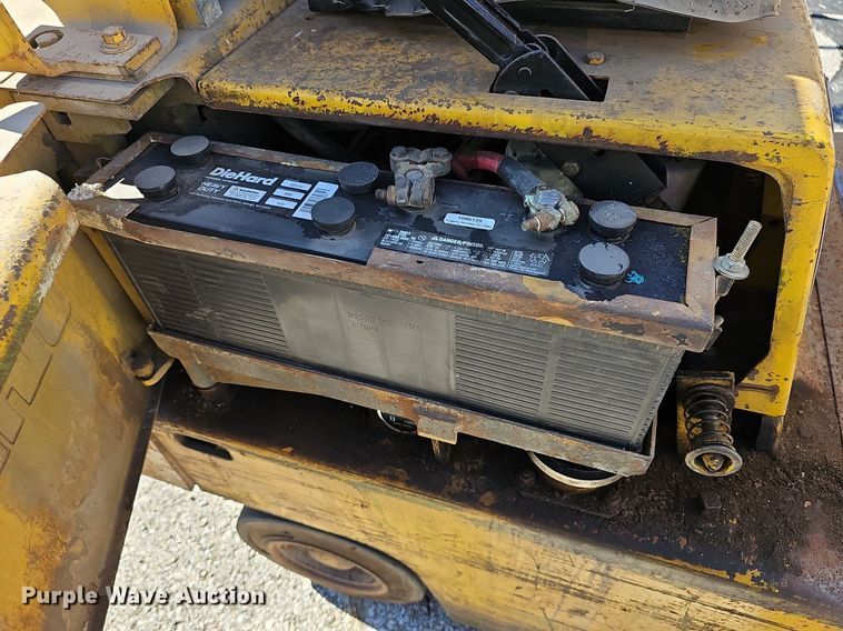 image for item DR5819 Clark C500-30  forklift