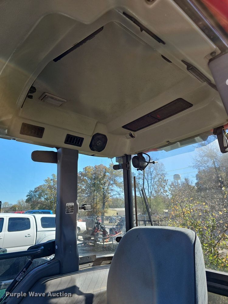 image for item DR5822 Kubota L3710D HST  tractor