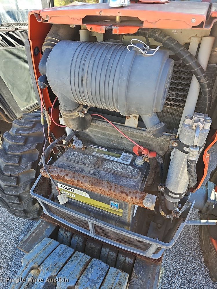 image for item DR5822 Kubota L3710D HST  tractor