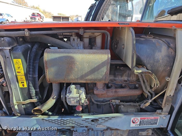 image for item DR5822 Kubota L3710D HST  tractor