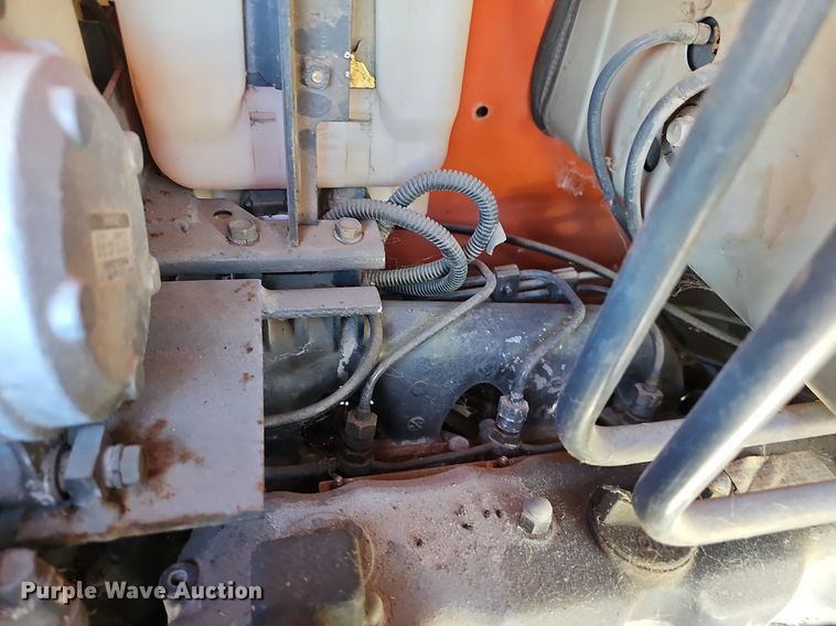 image for item DR5822 Kubota L3710D HST  tractor