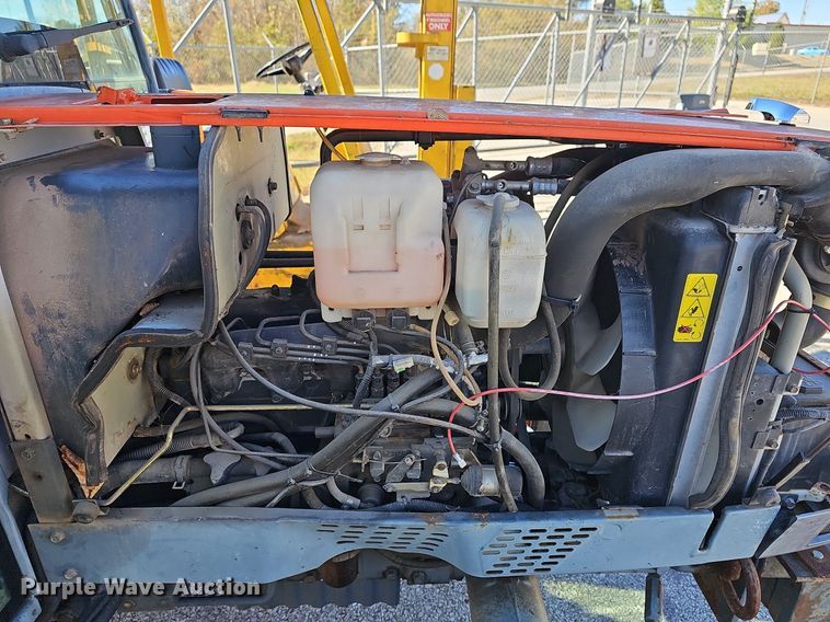 image for item DR5822 Kubota L3710D HST  tractor