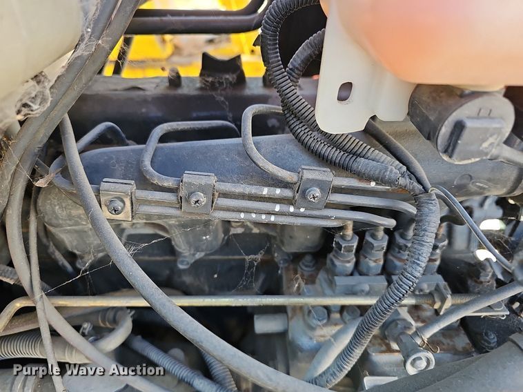 image for item DR5822 Kubota L3710D HST  tractor