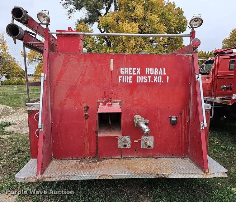 image for item DR5839 1973 Ford F600  fire truck
