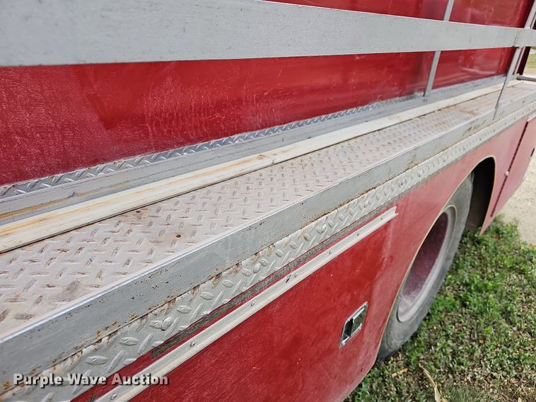 image for item DR5839 1973 Ford F600  fire truck