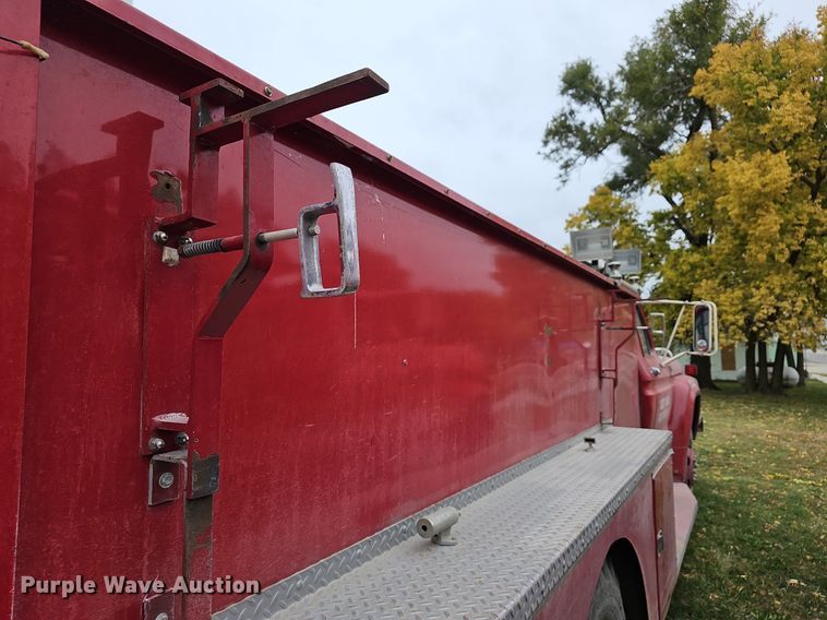 image for item DR5839 1973 Ford F600  fire truck