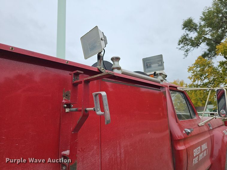 image for item DR5839 1973 Ford F600  fire truck