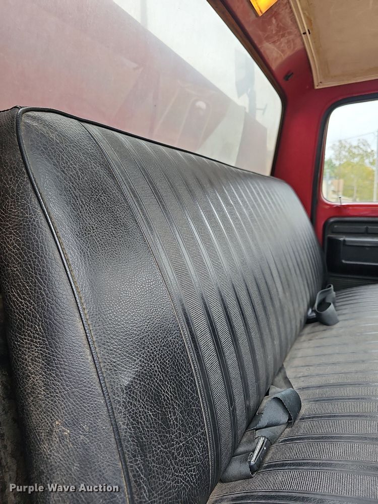 image for item DR5839 1973 Ford F600  fire truck