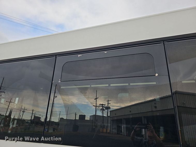 image for item DR5849 2011 Gillig  transit bus