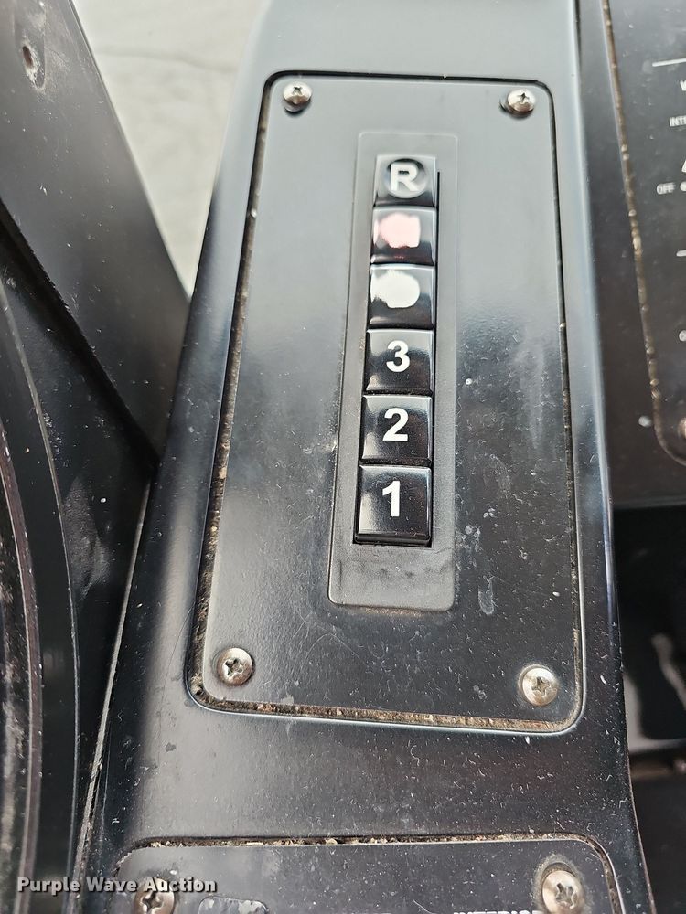 image for item DR5849 2011 Gillig  transit bus