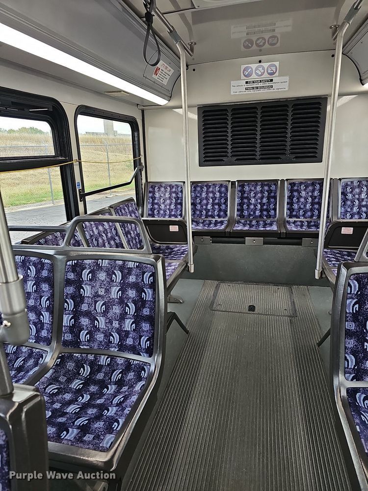 image for item DR5849 2011 Gillig  transit bus