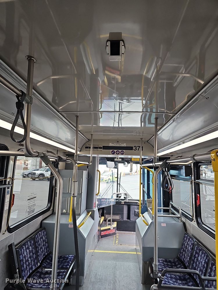 image for item DR5849 2011 Gillig  transit bus