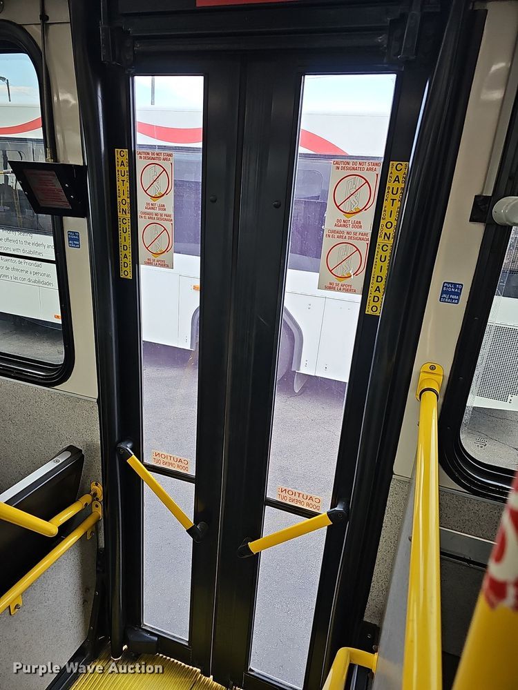 image for item DR5849 2011 Gillig  transit bus