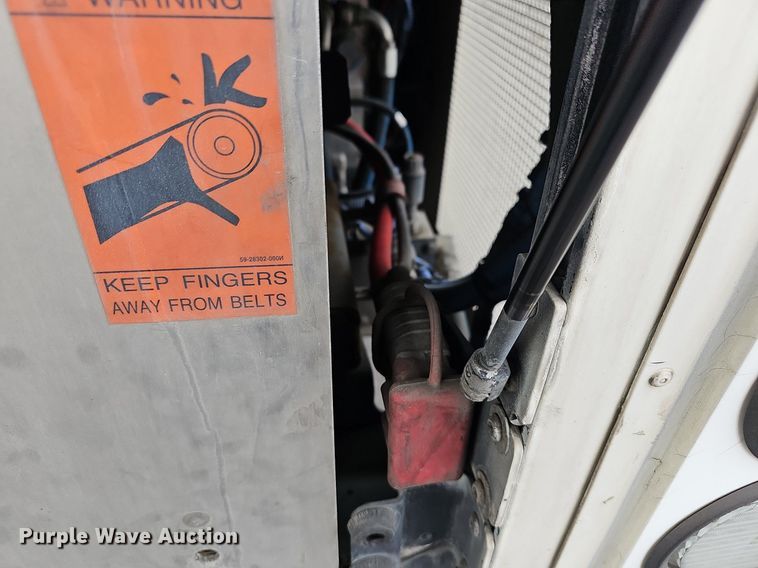 image for item DR5849 2011 Gillig  transit bus