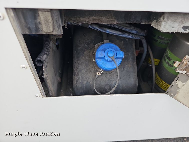 image for item DR5849 2011 Gillig  transit bus