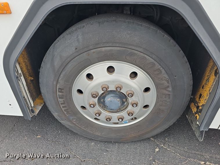 image for item DR5849 2011 Gillig  transit bus