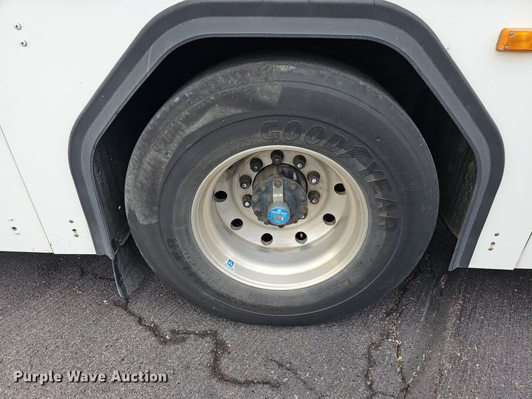 image for item DR5849 2011 Gillig  transit bus