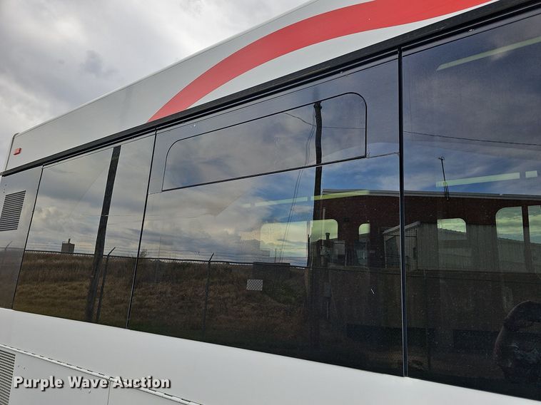 image for item DR5850 2011 Gillig G27B102N4  transit bus