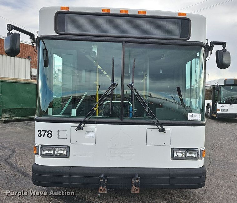 image for item DR5851 2011 Gillig G27B102N4  transit bus
