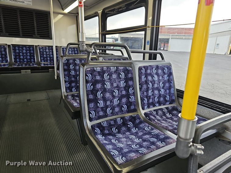 image for item DR5851 2011 Gillig G27B102N4  transit bus