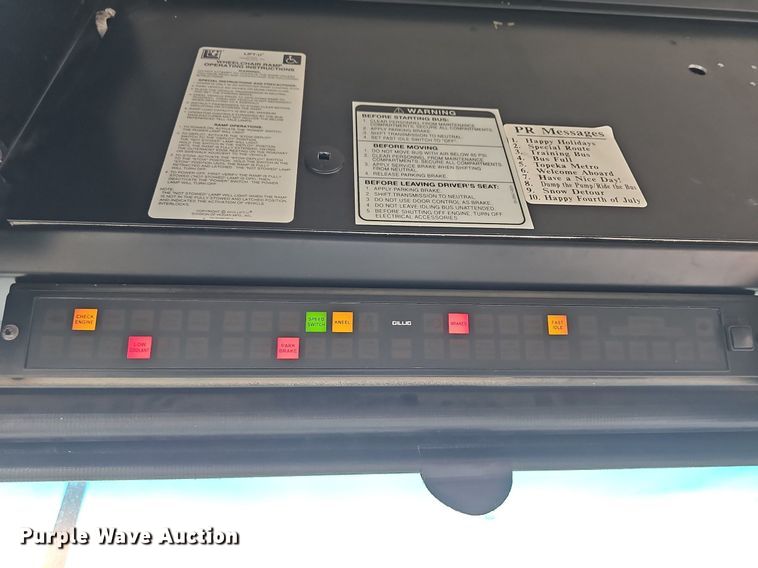 image for item DR5851 2011 Gillig G27B102N4  transit bus