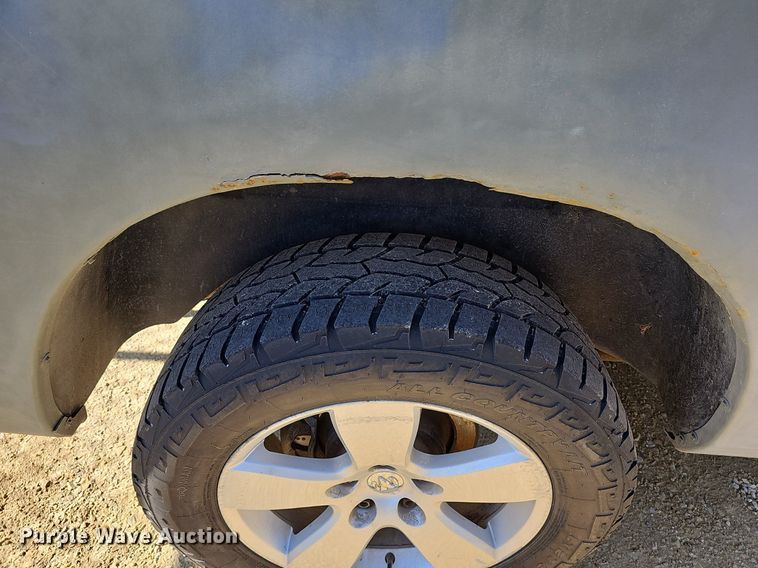 image for item DR5861 2010 Dodge Ram 1500  Quad Cab pickup truck