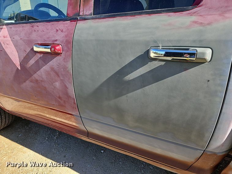 image for item DR5861 2010 Dodge Ram 1500  Quad Cab pickup truck