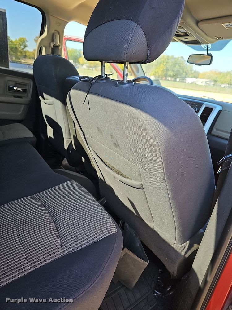 image for item DR5861 2010 Dodge Ram 1500  Quad Cab pickup truck