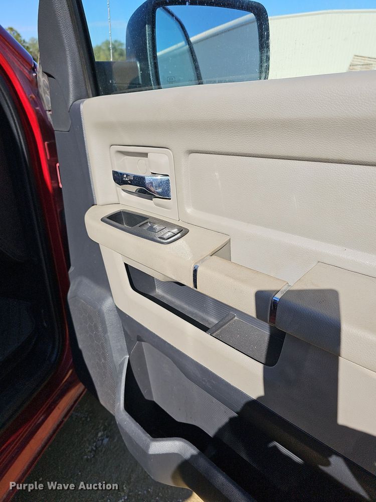 image for item DR5861 2010 Dodge Ram 1500  Quad Cab pickup truck