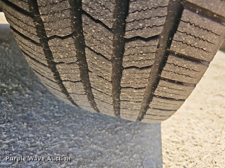 image for item DR5861 2010 Dodge Ram 1500  Quad Cab pickup truck