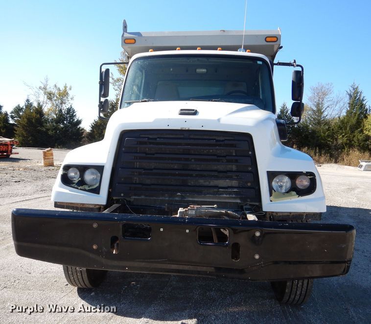 image for item DR5863 2014 Freightliner  114SD dump truck