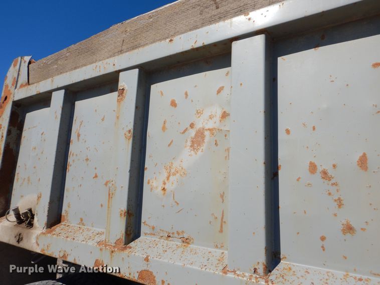 image for item DR5863 2014 Freightliner  114SD dump truck