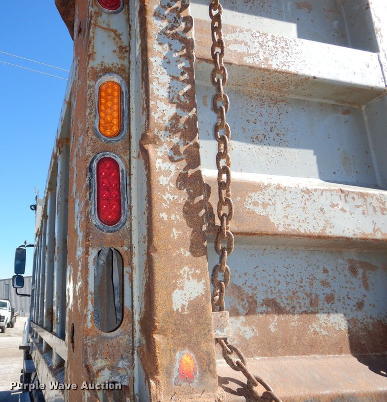 image for item DR5863 2014 Freightliner  114SD dump truck