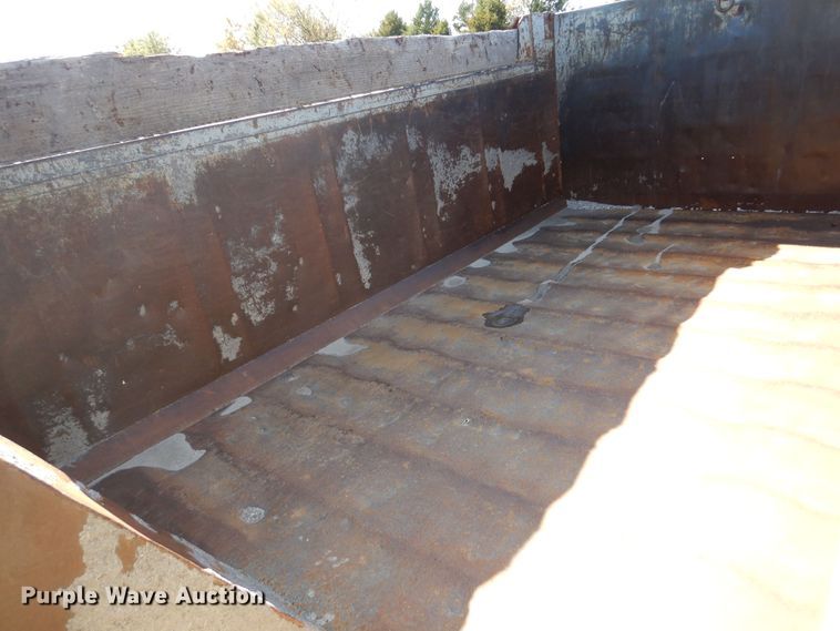 image for item DR5863 2014 Freightliner  114SD dump truck