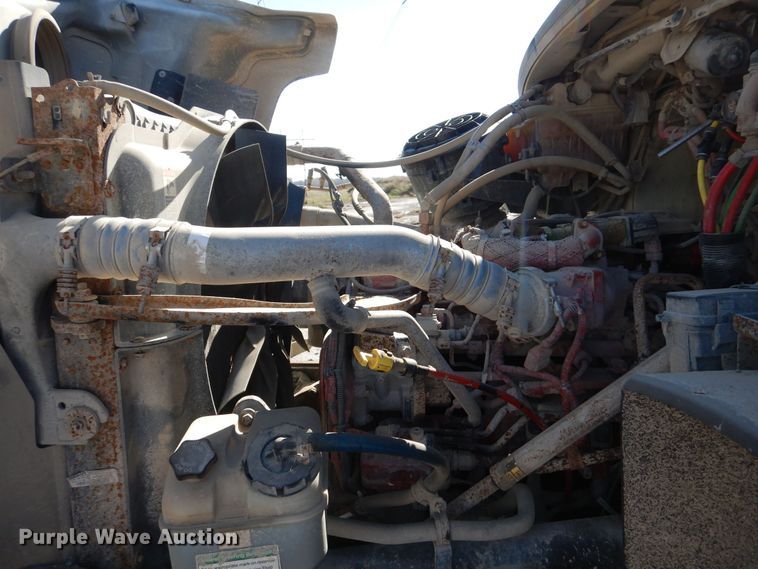 image for item DR5863 2014 Freightliner  114SD dump truck